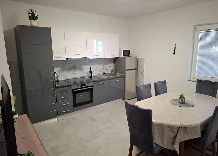 Апартаменты Tomislav