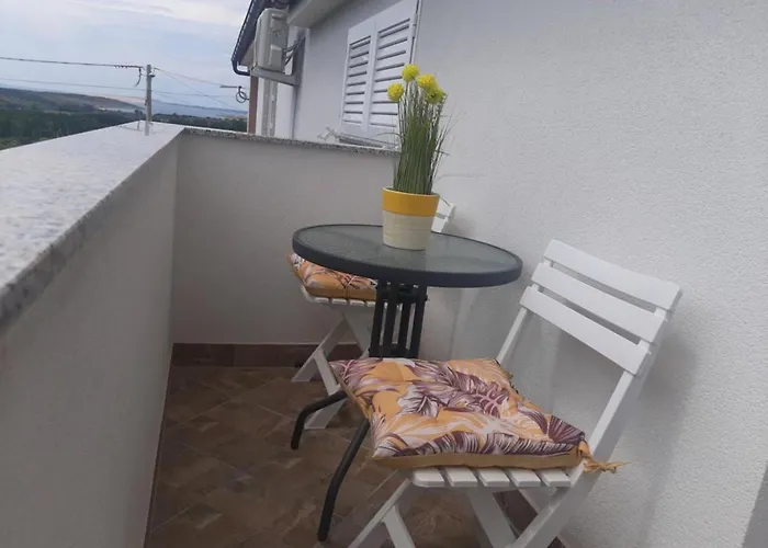 Tomislav Apartment Vrsi